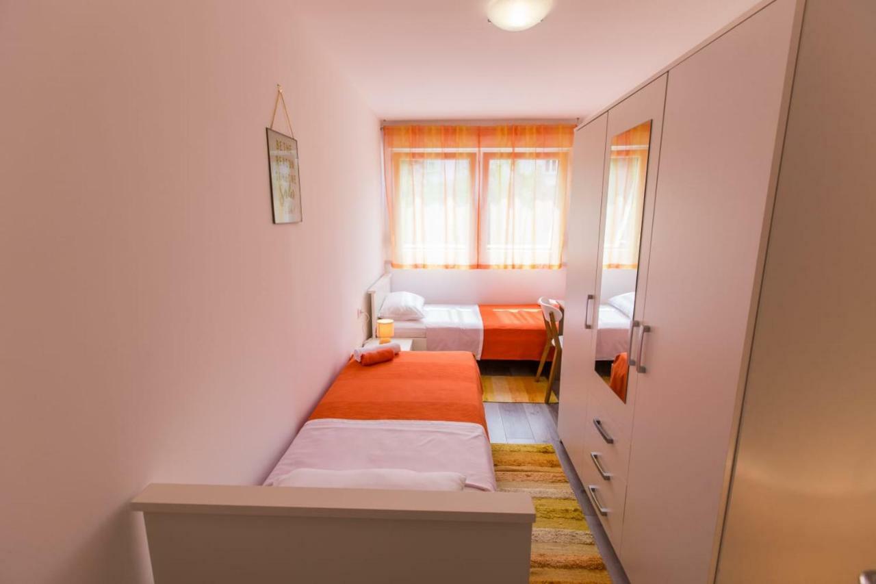 Apartment Amelia Pola Esterno foto